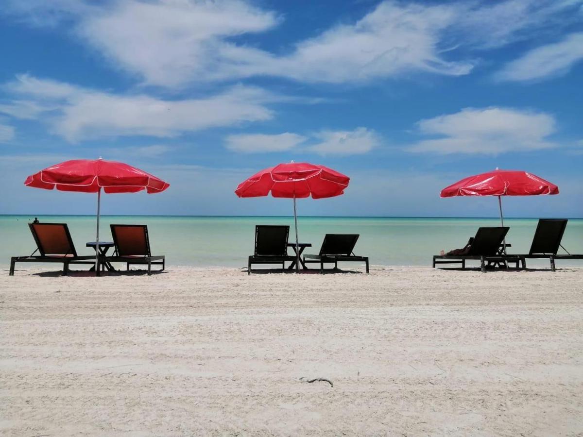 Hotel Mayari Holbox Bagian luar foto Beach at the Grand Palladium Resort and Spa