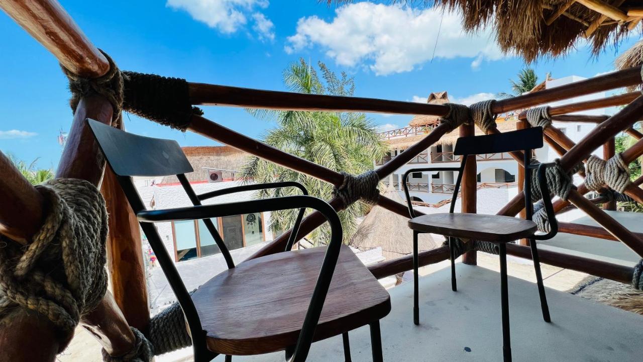 Hotel Mayari Holbox Bagian luar foto A view from the balcony of a hotel in Tulum, Mexico