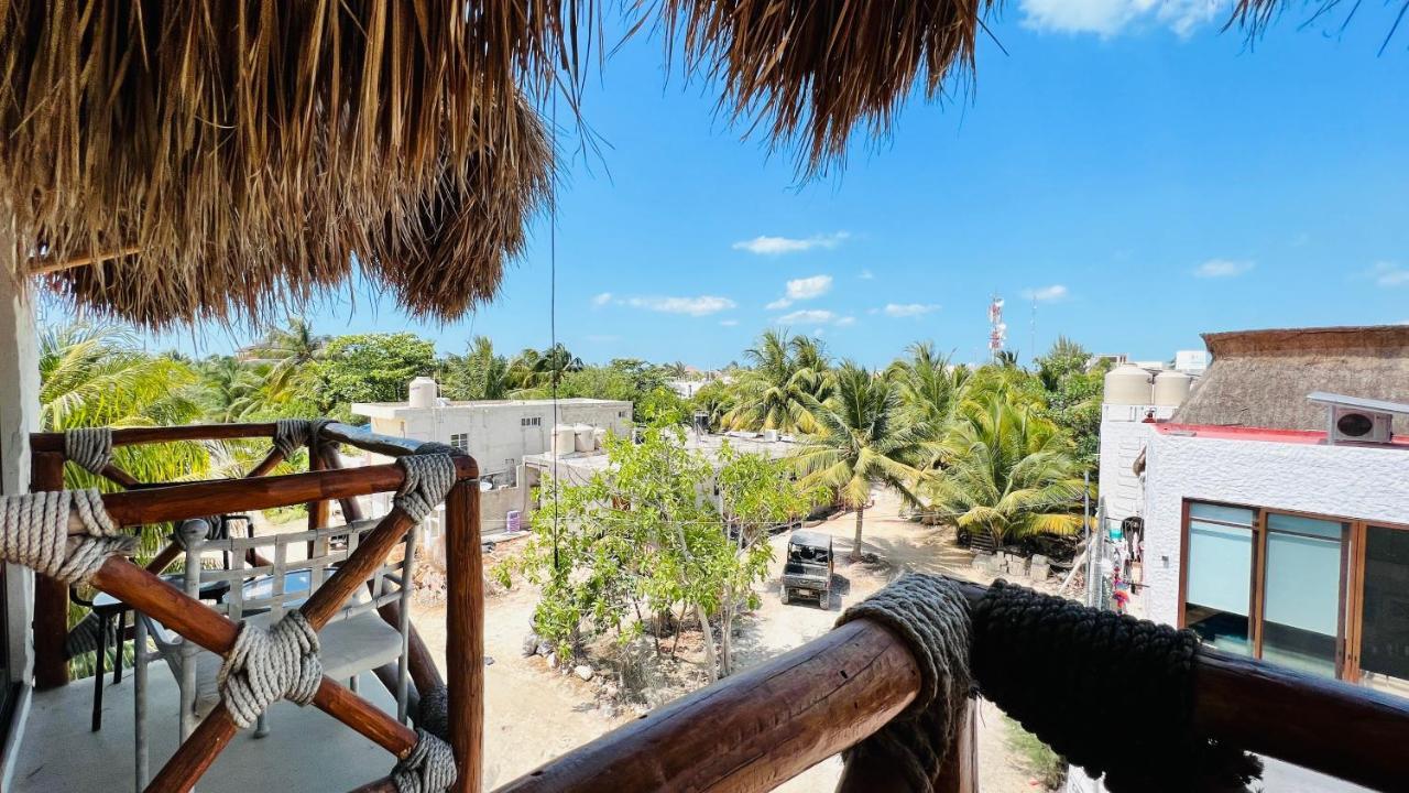 Hotel Mayari Holbox Bagian luar foto View of Tulum from a rooftop